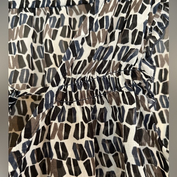 GAP sleeveless tie blouse - Picture 5 of 9